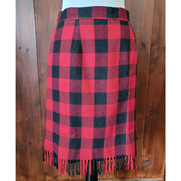 Vintage Savion Women 6P Buffalo Plaid Fringe Skirt Red Black Checkered Wool Chic - Picture 5 of 10